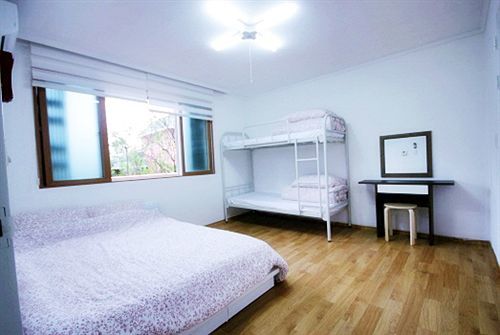 Itaewon Backpackers