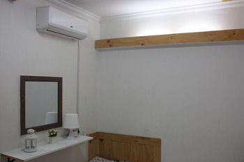 Itaewon Backpackers 2*