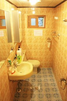 Itaewon Backpackers Hotel